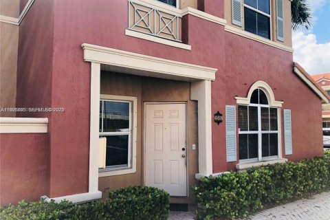 Снять в аренду квартиру в Дорал, Флорида 3 спальни, 112.41м2, № 1984224 - фото 2