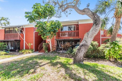 Condominio en venta en Saint Petersburg, Florida, 1 dormitorio, 43.66 m2 № 1772978 - foto 20