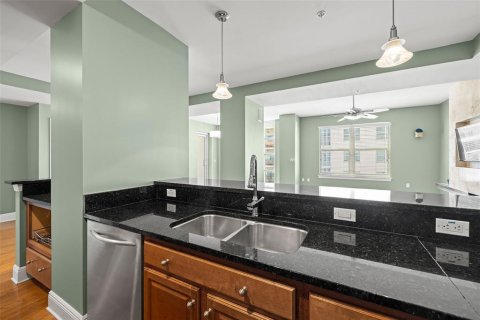 Copropriété à vendre à Tampa, Floride: 2 chambres, 147.71 m2 № 1659848 - photo 15