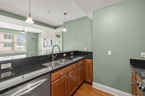 Copropriété à vendre à Tampa, Floride: 2 chambres, 147.71 m2 № 1659848 - photo 14