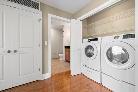 Copropriété à vendre à Tampa, Floride: 2 chambres, 147.71 m2 № 1659848 - photo 18