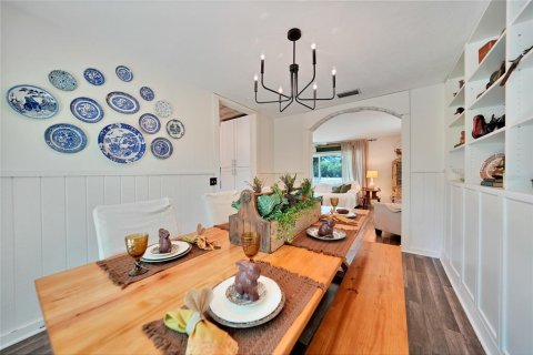 House in Arcadia, Florida 4 bedrooms, 252.51 sq.m. № 1613758 - photo 8