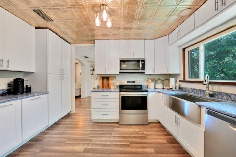 House in Arcadia, Florida 4 bedrooms, 252.51 sq.m. № 1613758 - photo 11