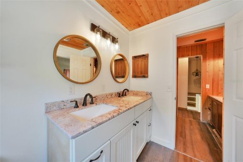 House in Arcadia, Florida 4 bedrooms, 252.51 sq.m. № 1613758 - photo 29