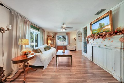 House in Arcadia, Florida 4 bedrooms, 252.51 sq.m. № 1613758 - photo 3