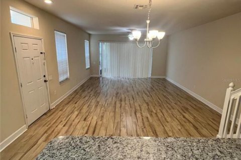 Townhouse in Orlando, Florida 3 bedrooms, 154.68 sq.m. № 2377864 - photo 7