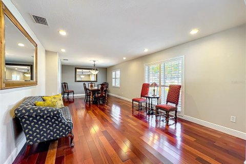Casa en venta en Orlando, Florida, 4 dormitorios, 356.37 m2 № 1721831 - foto 21