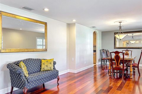 Casa en venta en Orlando, Florida, 4 dormitorios, 356.37 m2 № 1721831 - foto 18