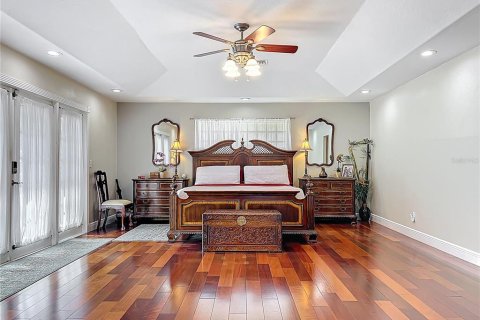 Casa en venta en Orlando, Florida, 4 dormitorios, 356.37 m2 № 1721831 - foto 28