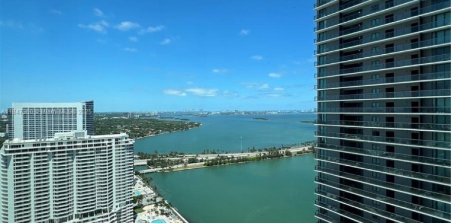 Condo in Miami, Florida, 1 bedroom  № 1845788