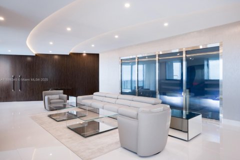 Condo in Sunny Isles Beach, Florida, 3 bedrooms  № 2081506 - photo 5