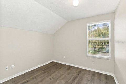 Villa ou maison à louer à Wesley Chapel, Floride: 4 chambres, 131.46 m2 № 2413580 - photo 15
