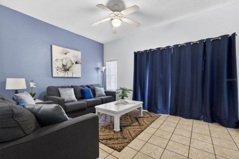 Touwnhouse à vendre à Kissimmee, Floride: 3 chambres, 119.94 m2 № 2109383 - photo 9