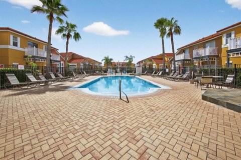 Touwnhouse à vendre à Kissimmee, Floride: 3 chambres, 119.94 m2 № 2109383 - photo 14