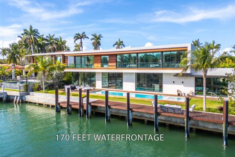 Villa ou maison à vendre à Miami Beach, Floride: 7 chambres, 611.39 m2 № 1737791 - photo 11