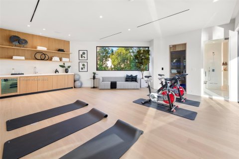 Villa ou maison à vendre à Miami Beach, Floride: 7 chambres, 611.39 m2 № 1737791 - photo 28