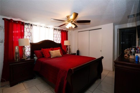 Villa ou maison à vendre à New Port Richey, Floride: 3 chambres, 104.79 m2 № 1876448 - photo 9