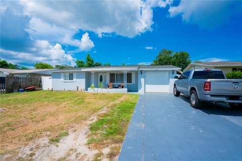 Villa ou maison à vendre à New Port Richey, Floride: 3 chambres, 104.79 m2 № 1876448 - photo 1