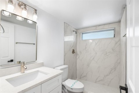 Apartment in Saint Petersburg, Florida 2 bedrooms, 89.19 sq.m. № 2101956 - photo 7