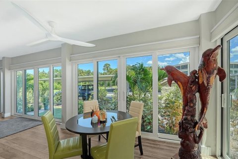 Condominio en alquiler en Sarasota, Florida, 2 dormitorios, 144.65 m2 № 1898534 - foto 12