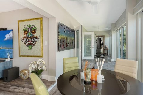 Condominio en alquiler en Sarasota, Florida, 2 dormitorios, 144.65 m2 № 1898534 - foto 10