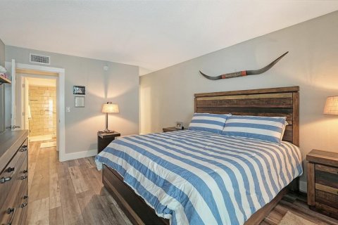Condominio en alquiler en Sarasota, Florida, 2 dormitorios, 144.65 m2 № 1898534 - foto 25