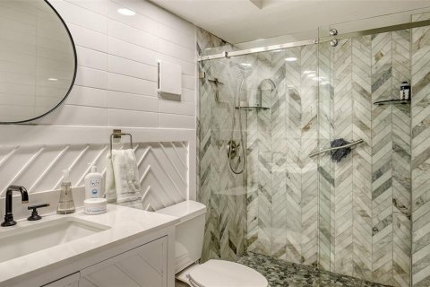 Condominio en alquiler en Sarasota, Florida, 2 dormitorios, 144.65 m2 № 1898534 - foto 27