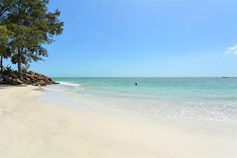 Condominio en alquiler en Sarasota, Florida, 2 dormitorios, 144.65 m2 № 1898534 - foto 6