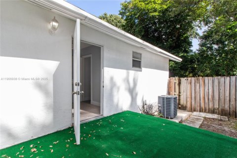 Купить виллу или дом в Майами, Флорида 3 спальни, 112.04м2, № 1969755 - фото 18