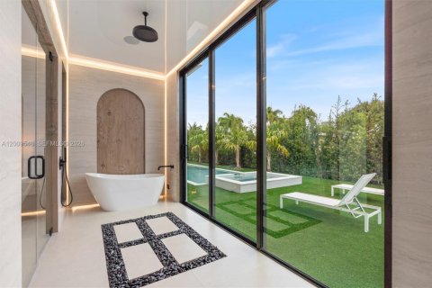 Villa ou maison à vendre à Wilton Manors, Floride: 4 chambres, 278.71 m2 № 2074827 - photo 20