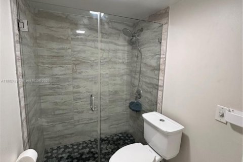 Купить коммерческую недвижимость в Дания-Бич, Флорида 315.59м2, № 1929900 - фото 14