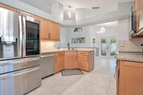 House in Apopka, Florida 3 bedrooms, 134.52 sq.m. № 2225960 - photo 9