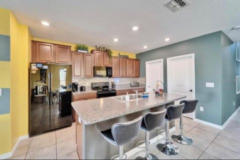 House in Wimauma, Florida 5 bedrooms, 224.36 sq.m. № 1744631 - photo 3