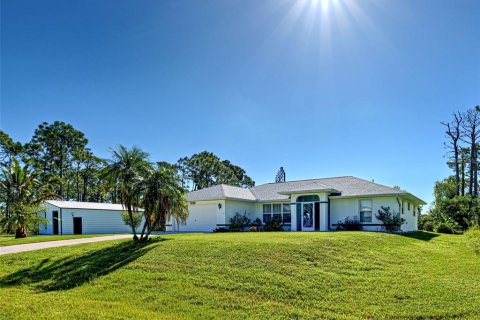 Villa ou maison à vendre à Port Charlotte, Floride: 3 chambres, 129.32 m2 № 1902970 - photo 1