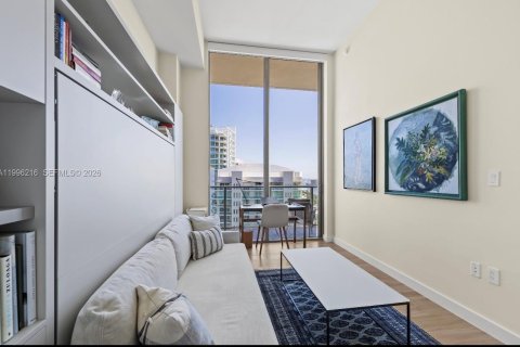 Купить кондоминиум в Майами, Флорида 2 спальни, 89.56м2, № 2059449 - фото 11