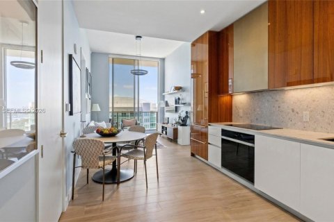 Купить кондоминиум в Майами, Флорида 2 спальни, 89.56м2, № 2059449 - фото 5