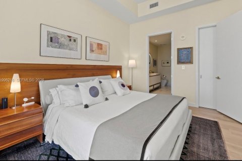 Купить кондоминиум в Майами, Флорида 2 спальни, 89.56м2, № 2059449 - фото 7