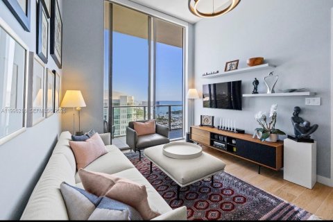 Купить кондоминиум в Майами, Флорида 2 спальни, 89.56м2, № 2059449 - фото 3