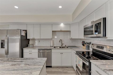 Villa ou maison à vendre à Port Charlotte, Floride: 2 chambres, 116.59 m2 № 1529099 - photo 24