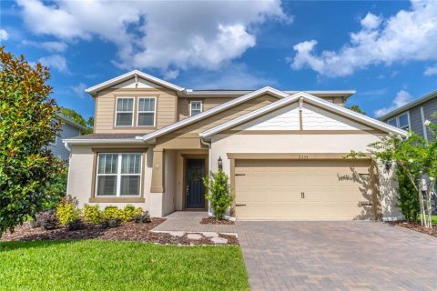 House in Oviedo, Florida 5 bedrooms, 310.76 sq.m. № 1804717 - photo 1