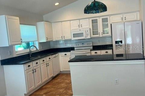 House in Land O' Lakes, Florida 3 bedrooms, 181.72 sq.m. № 2148881 - photo 10