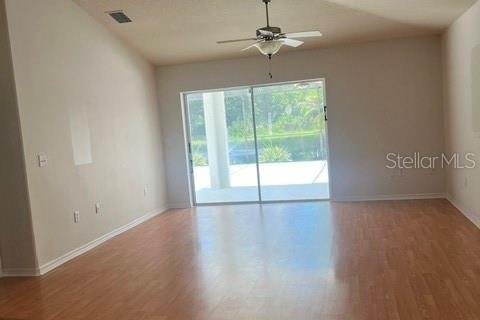 House in Land O' Lakes, Florida 3 bedrooms, 181.72 sq.m. № 2148881 - photo 7
