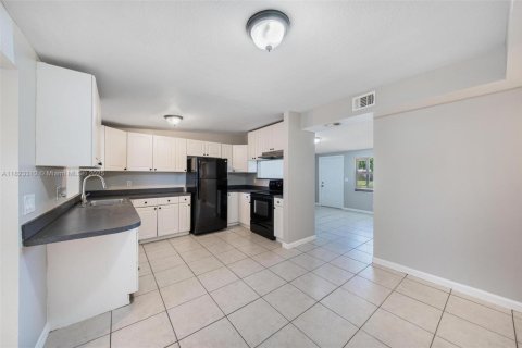Casa en venta en Palm Beach Gardens, Florida, 3 dormitorios, 128.3 m2 № 1790284 - foto 26