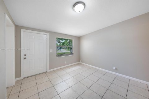 Casa en venta en Palm Beach Gardens, Florida, 3 dormitorios, 128.3 m2 № 1790284 - foto 23