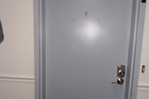 Copropriété à louer à Port Charlotte, Floride: 2 chambres, 72.74 m2 № 2416368 - photo 27