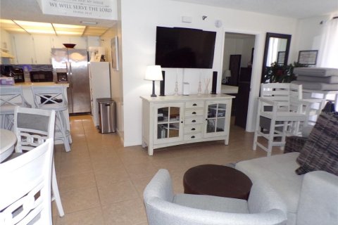 Copropriété à louer à Port Charlotte, Floride: 2 chambres, 72.74 m2 № 2416368 - photo 30