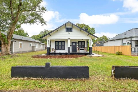 House in Lakeland, Florida 2 bedrooms, 76.83 sq.m. № 1903320 - photo 3