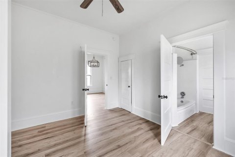 House in Lakeland, Florida 2 bedrooms, 76.83 sq.m. № 1903320 - photo 28