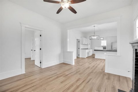 House in Lakeland, Florida 2 bedrooms, 76.83 sq.m. № 1903320 - photo 13
