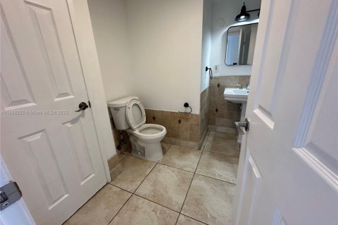 Copropriété à louer à Miami, Floride: 2 chambres, 105.91 m2 № 1942260 - photo 6